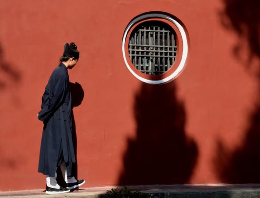 What Is Taoist Clothing and Why Does It Matter