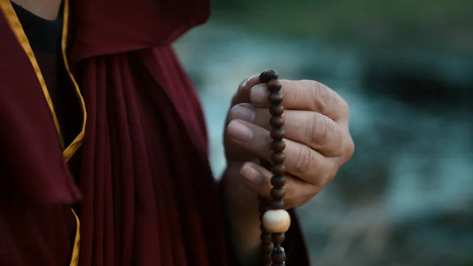 Choosing Your Path: A Guide to Taoist Bracelets and Buddhist Mala Beads