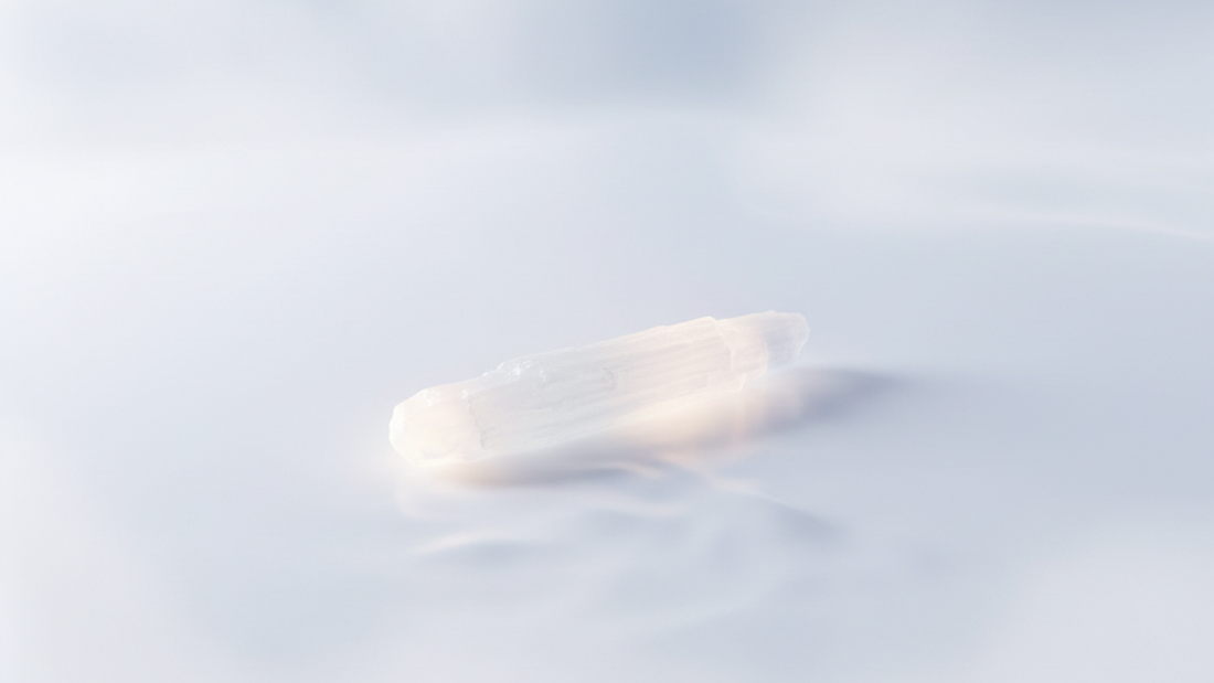 Selenite Meaning: Taoist Cleansing Stone for Energy Reset