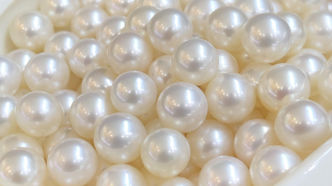June Birthstone Pearl: Taoist Yin Energy and Wisdom